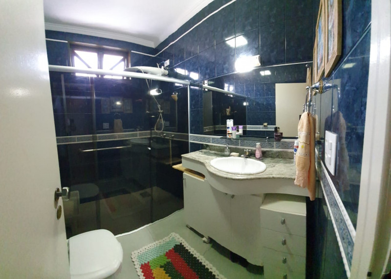 Casa à venda Jardim Paulistano com 250m² e 4 quartos por R$ 700.000 - 50874253-img-20220910-wa0061.jpg