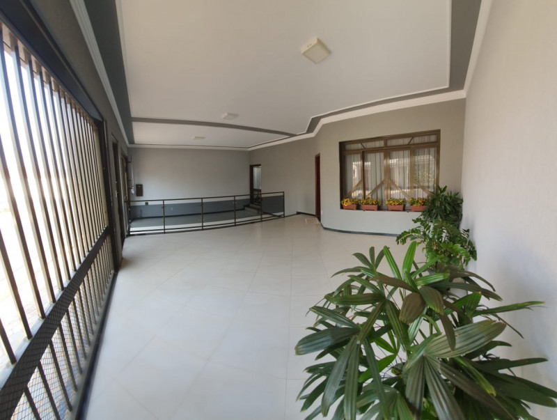 Casa à venda Jardim Paulistano com 250m² e 4 quartos por R$ 700.000 - 951708138-img-20220910-wa0070.jpg