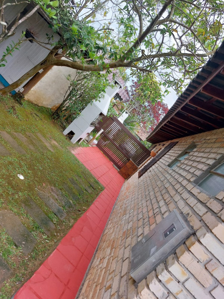 Casa de condomínio para alugar Canasvieiras com 180m² e 2 quartos por R$ 500 - 906397684-82b96f4e-6829-4829-a65f-44b85aa66f4f.jpg