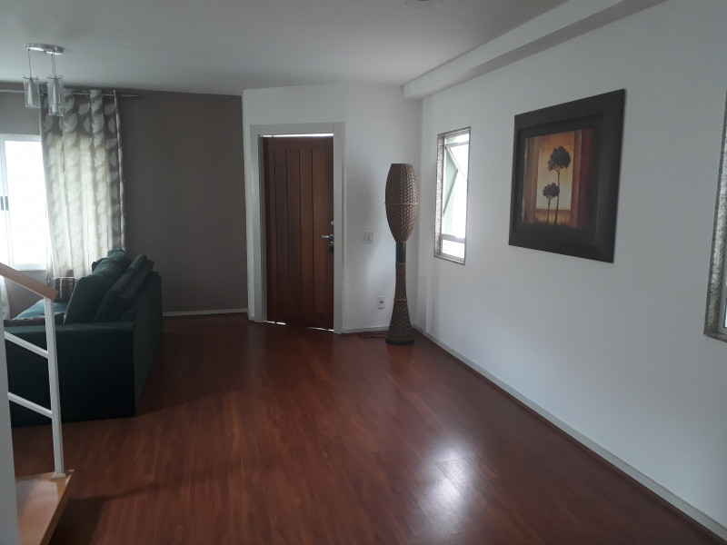 Casa de condomínio à venda Varzea com 180m² e 4 quartos por R$ 895.000 - 1692738927-20221004-093305.jpg