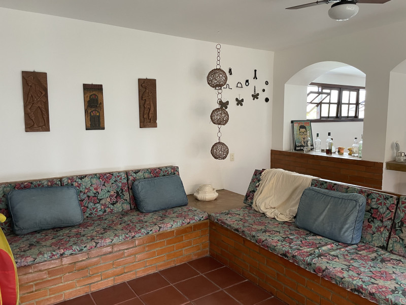 Casa à venda Itaúna com 297m² e 5 quartos por R$ 750.000 - 433966514-23-sala-estar.jpg