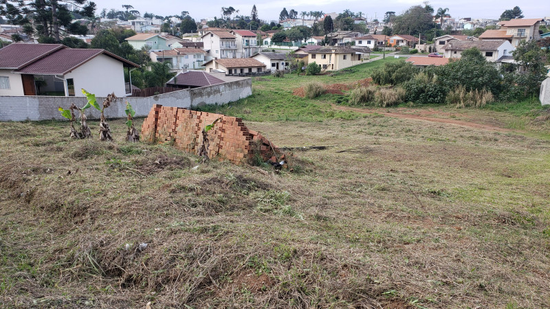 Terreno à venda Alto das Palmeiras com 1800m² e 1 quarto por R$ 700.000 - 1746381087-inbound2002205654250136155.jpg
