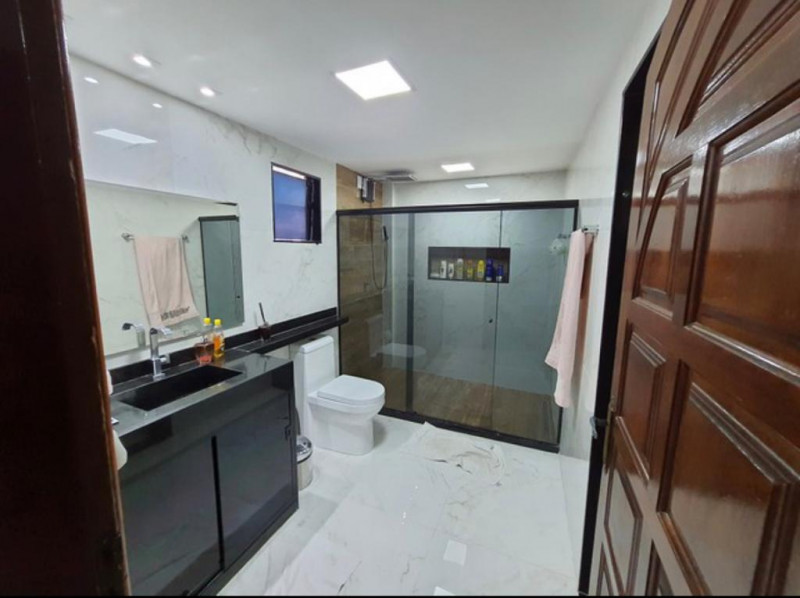 Casa à venda Centro com 100m² e 5 quartos por R$ 630.000 - 164956102-8edf8527-4b4a-4cb3-9436-bad8edf921e0.jpeg