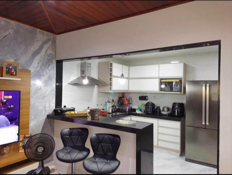 Casa à venda Centro com 100m² e 5 quartos por R$ 630.000 - 1783637628-7f985a66-2a7c-4d4f-aa53-0cdbba703bcf.jpeg