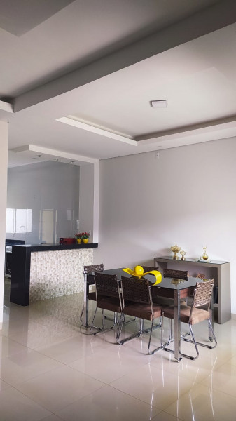 Casa à venda Plano Diretor Sul com 206m² e 4 quartos por R$ 650.000 - 156724262-whatsapp-image-2023-04-26-at-09.jpeg