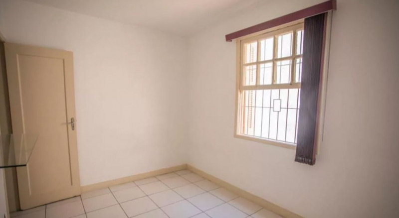 Casa para alugar Planalto Paulista com 90m² e 2 quartos por R$ 2.400.000 - 1168063720-quarto-do-fundo-1.JPG