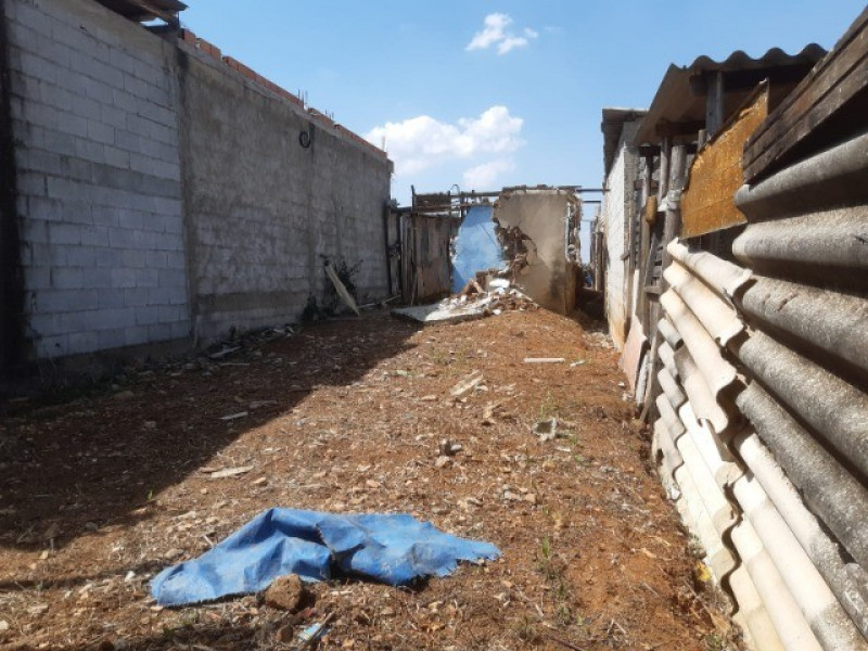 Terreno à venda Parque Residencial Bambi com 115m² e 1 quarto por R$ 80.000 - 81318791-terreno-cledna2.jpg