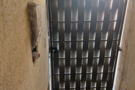 Casa à venda Parque Guaianazes com 90m² - 3 dormitórios -  vagas - R$ 150.000 - 1734671937-img-20220729-wa0032.jpg