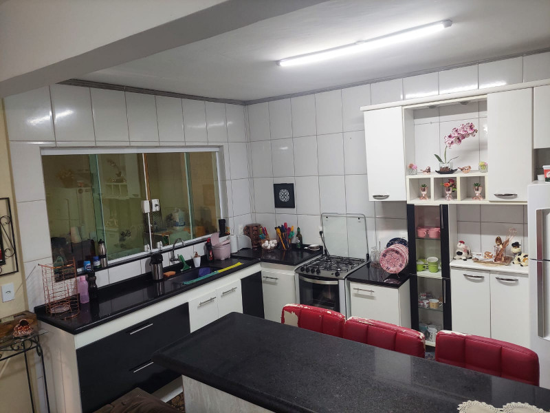 Casa à venda Parque Guaianazes com 90m² e 3 quartos por R$ 150.000 - 1013966467-img-20220729-wa0017.jpg