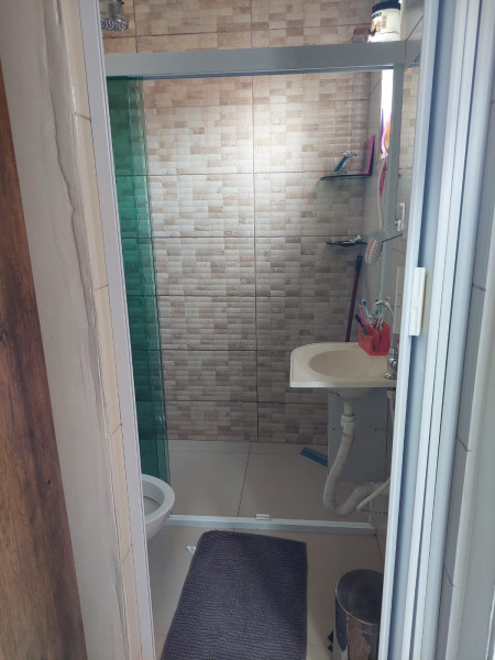 Casa à venda Parque Guaianazes com 90m² e 3 quartos por R$ 150.000 - 1357547535-img-20220729-wa0020.jpg