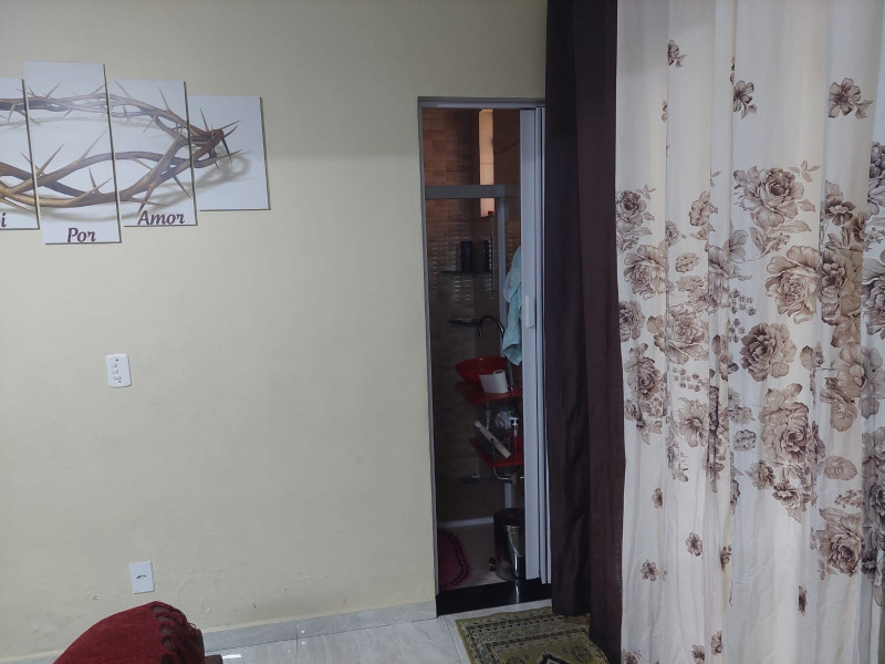 Casa à venda Parque Guaianazes com 90m² e 3 quartos por R$ 150.000 - 223043003-img-20220729-wa0018.jpg