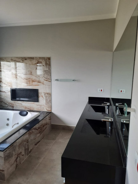Casa de condomínio à venda paranapanema com 275m² e 3 quartos por R$ 1.450.000 - 1855771344-img-20220508-wa0120.jpg
