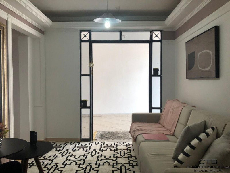 Casa à venda Parque São Jorge com 220m² e 3 quartos por R$ 380.000 - 1074694367-ffc558ab-3e30-475f-adef-8a66342565da.jpeg