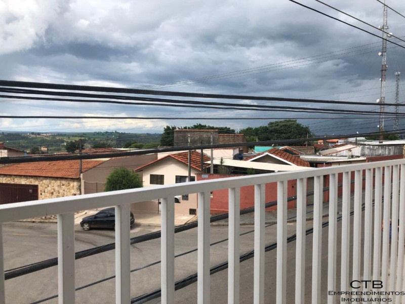 Casa à venda Parque São Jorge com 220m² e 3 quartos por R$ 380.000 - 1642291320-a376b3d7-80f0-49f9-ac3f-cef6d9202271.jpeg