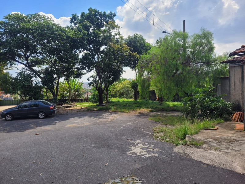 Terreno à venda Dom Bosco com 603m² e 1 quarto por R$ 450.000 - 991497553-whatsapp-image-2022-10-21-at-10.jpeg