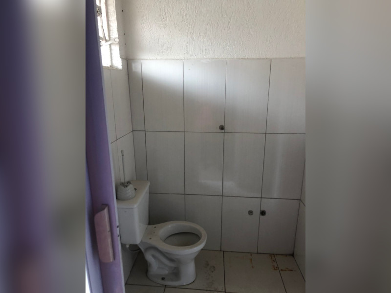 Casa para alugar Vila Mariana com 320m² e 6 quartos por R$ 10.000 - banheiro-1-externo-piso-inferior.jpg