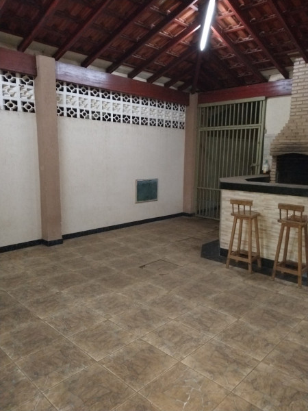 Casa à venda Jardim Planalto com 98m² e 2 quartos por R$ 212.000 - 1247928018-churrasqueira-01.jpg