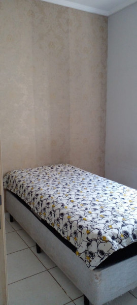 Casa à venda Parque Santa Felicia Jardim com 150m² e 3 quartos por R$ 275.000 - 1702705301-11.jpg