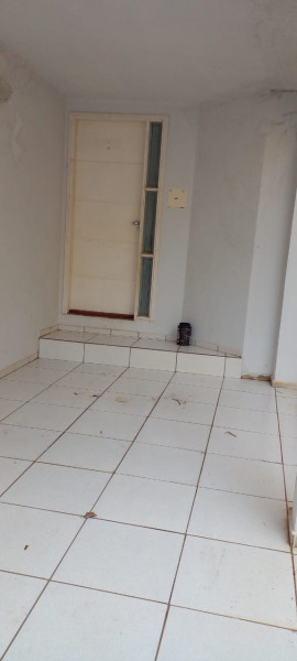 Casa à venda Parque Santa Felicia Jardim com 150m² e 3 quartos por R$ 275.000 - 916216813-21.jpg