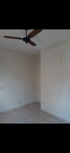 Casa à venda Vila Borguese com 65m² e 2 quartos por R$ 200.000 - 1594470148-screenshot-20221023-095822-photos.jpg