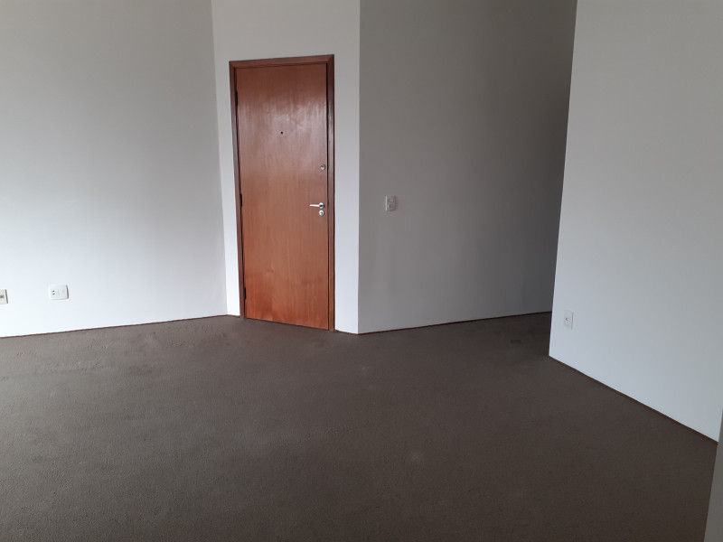 Apartamento à venda Chácara Santo Antônio (Zona Sul) com 117m² e 4 quartos por R$ 1.200.000 - 893794400-07-porta-entrada-sala.jpg