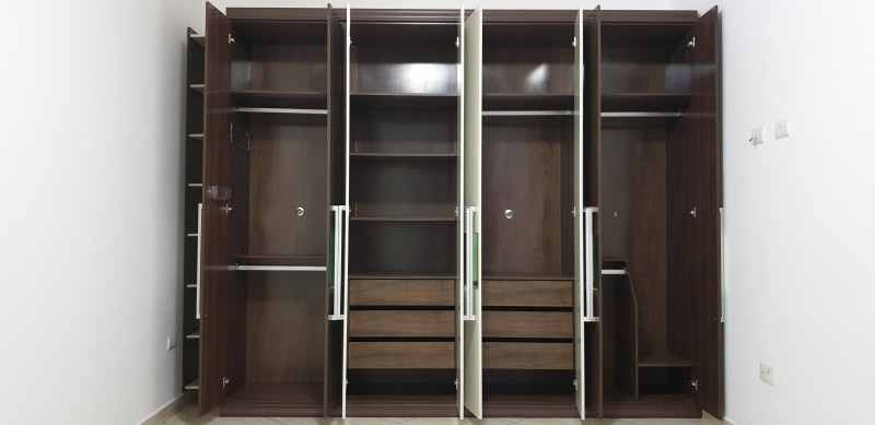 Apartamento à venda Bom Retiro com 75m² e 2 quartos por R$ 399.000 - 1595574596-quarto-casal-guarda-roupa-espaco-interno.jpg