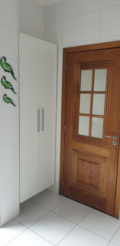 Apartamento à venda Bom Retiro com 75m² e 2 quartos por R$ 399.000 - 2013183271-cozinha-despensa-e-porta-de-entrada-2.jpg