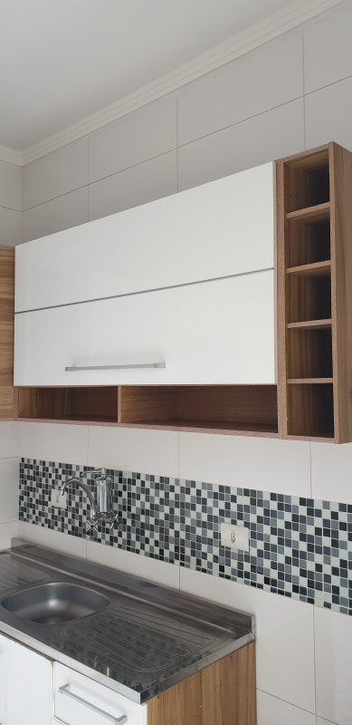 Apartamento à venda Bom Retiro com 75m² e 2 quartos por R$ 399.000 - 424227183-cozinha-armario-e-pia.jpg