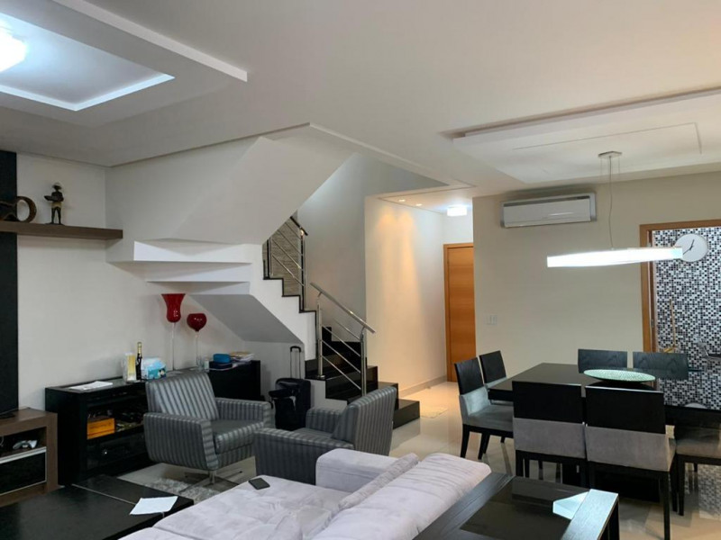 Apartamento à venda Jundiaí com 223m² e 4 quartos por R$ 1.500.000 - 1278077866-img-20221012-wa0029.jpg