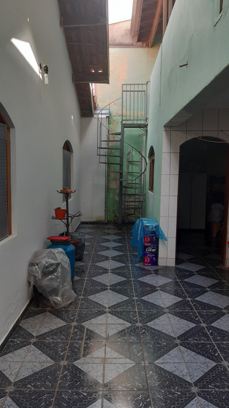 Casa à venda Jardim America com 226m² e 3 quartos por R$ 650.000 - 1221514946-12.jpg