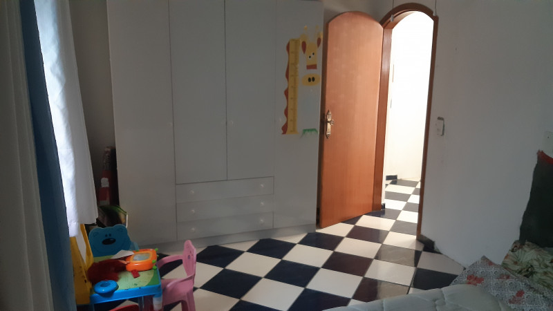 Casa à venda Jardim America com 226m² e 3 quartos por R$ 650.000 - 1867343994-8.jpg