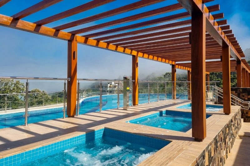 Apartamento à venda centro com 45m² e 1 quarto por R$ 90.000 - 646395645-piscina-1-golden-gramado-resort-1.jpg