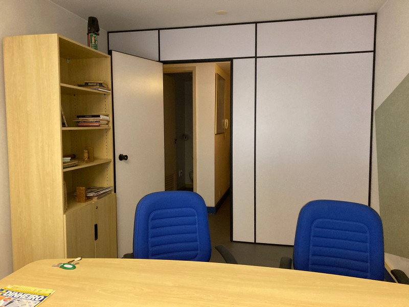 Comercial à venda Centro com 29m² e 1 quarto por R$ 100.000 - 1363290846-whatsapp-image-2022-10-24-at-11.jpeg