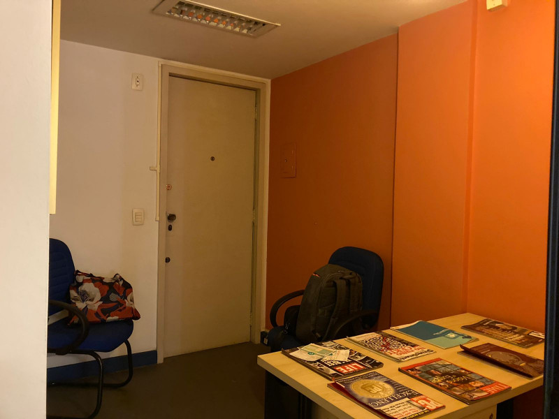 Comercial à venda Centro com 29m² e 1 quarto por R$ 100.000 - 727805126-whatsapp-image-2022-10-24-at-11.jpeg