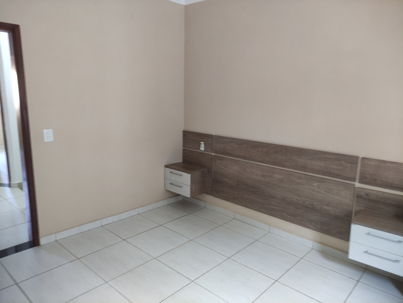 Casa à venda Medeiros com 110m² e 3 quartos por R$ 550.000 - 1719016545-img-20221029-110201.jpg