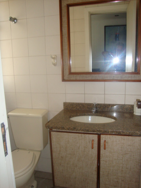 Comercial à venda Campo Belo com 56m² e 1 quarto por R$ 450.000 - 2011449932-foto-07-banheiro-1.JPG