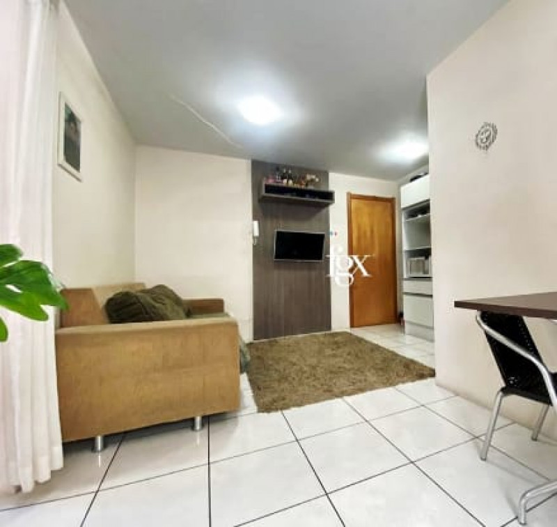 Apartamento à venda São Roque com 50m² e 2 quartos por R$ 150.000 - 731240133-img-20221022-wa0010.jpg