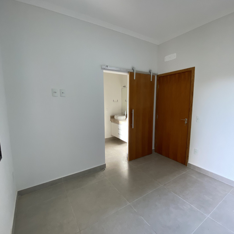 Casa de condomínio à venda Vila Rubens com 132m² e 3 quartos por R$ 920.000 - 24217423-d22369e0-235c-4f77-96d5-093ec7beb3a3.jpeg
