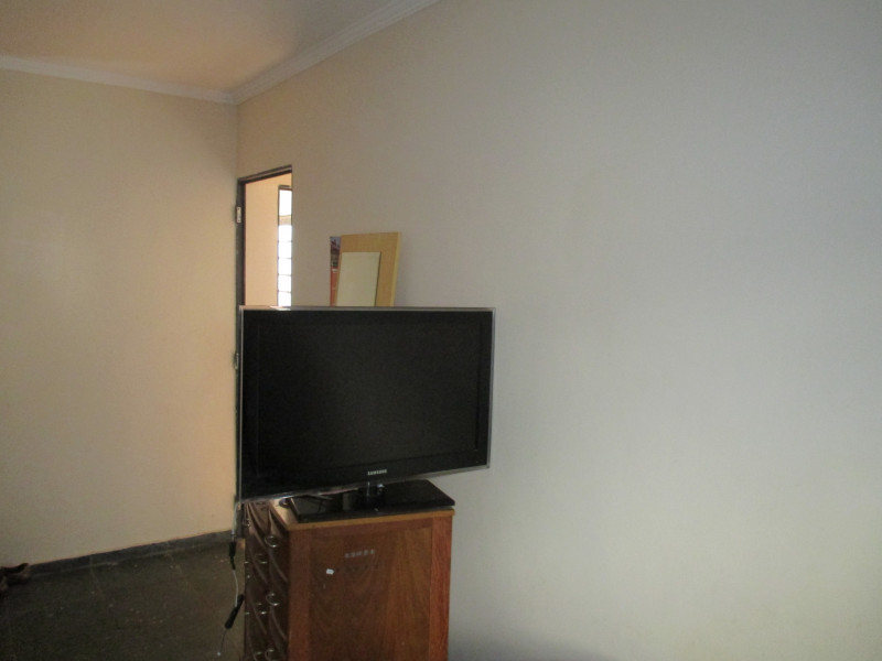 Casa à venda Jardim Maria Rosa com 100m² e 2 quartos por R$ 330.000 - 1138180097-img-6404.JPG
