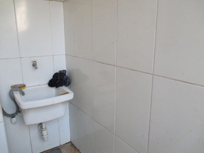 Casa à venda Jardim Maria Rosa com 100m² e 2 quartos por R$ 330.000 - 361272929-img-6394.JPG