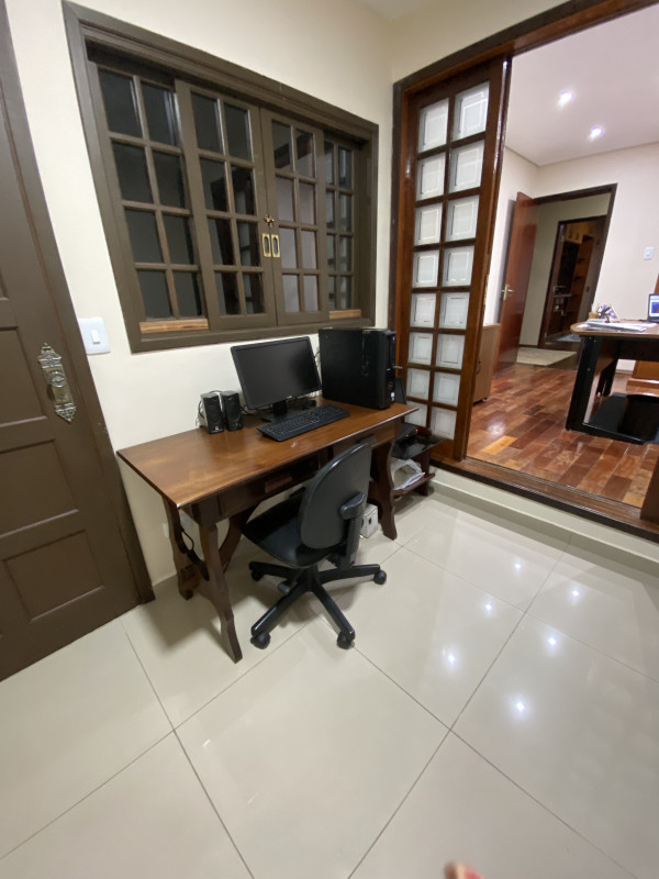 Casa à venda Jardim Maria Virgínia com 225m² e 3 quartos por R$ 660.000 - 1765595044-img-1719.JPG