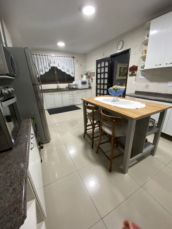 Casa à venda Jardim Maria Virgínia com 225m² e 3 quartos por R$ 660.000 - 1789850845-img-1744.JPG