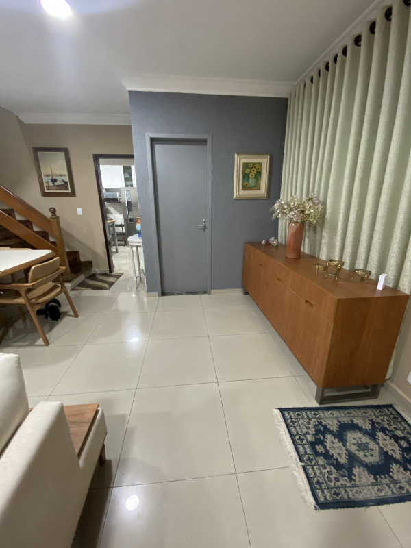 Casa à venda Jardim Maria Virgínia com 225m² e 3 quartos por R$ 660.000 - 593816873-img-1734.JPG