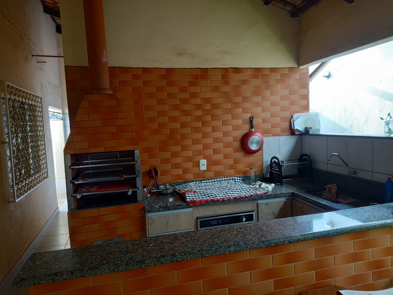 Casa à venda Setor Santos Dumont com 163m² e 3 quartos por R$ 350.000 - 1329193628-img-20220921-074504406-hdr.jpg