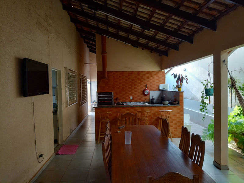 Casa à venda Setor Santos Dumont com 163m² e 3 quartos por R$ 350.000 - 1351078142-img-20220921-074447166-hdr.jpg