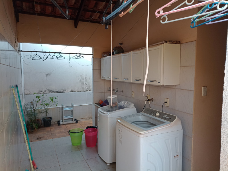 Casa à venda Setor Santos Dumont com 163m² e 3 quartos por R$ 350.000 - 2089632040-img-20220921-074526043.jpg