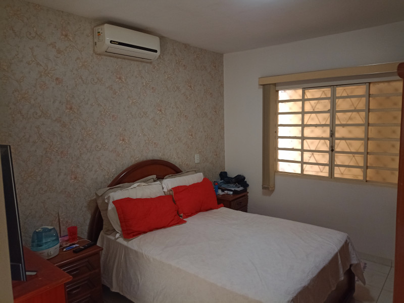 Casa à venda Setor Santos Dumont com 163m² e 3 quartos por R$ 350.000 - 685479764-img-20220921-074702700.jpg