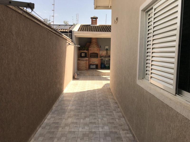 Casa à venda Parque Santa Isabel com 150m² e 3 quartos por R$ 705.000 - 1877973298-f36fb377-c585-4a43-80e4-d2e70260fc55.jpeg