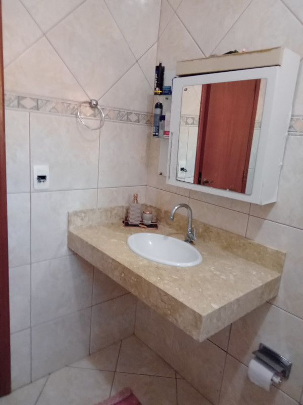 Casa à venda Vila Carolina com 150m² e 3 quartos por R$ 370.000 - 1629803255-20220522-170425523.jpg