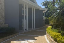 Casa de condomínio à venda Residencial Tambore com 730m² - 4 dormitórios -  vagas - R$ 6.800.000 - 299003494-image.jpg